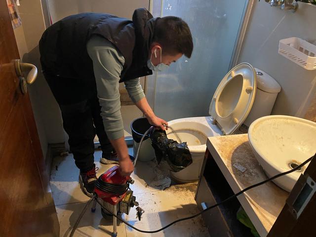 和田马桶疏通-疏通下水道