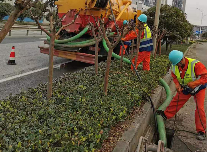 和田市政管道清淤